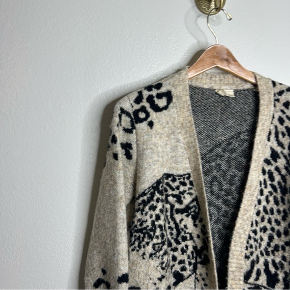 Anthropologie Moth Lucerne Leopard Long Cardigan Sweater Size XS - Picture 9 of 15